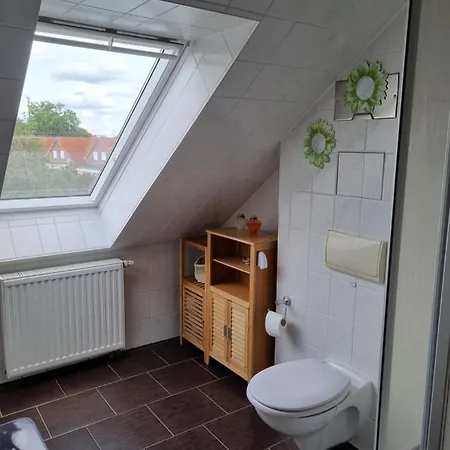 Zweibettzimmer Mit Kuche Und Bad *